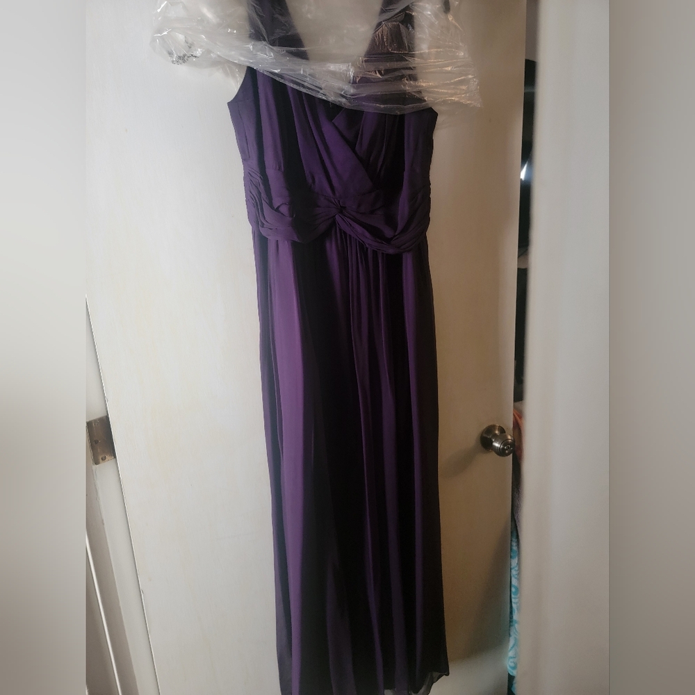 Sz18 Purple Sleeveless Bridesmaid Or Prom Dress